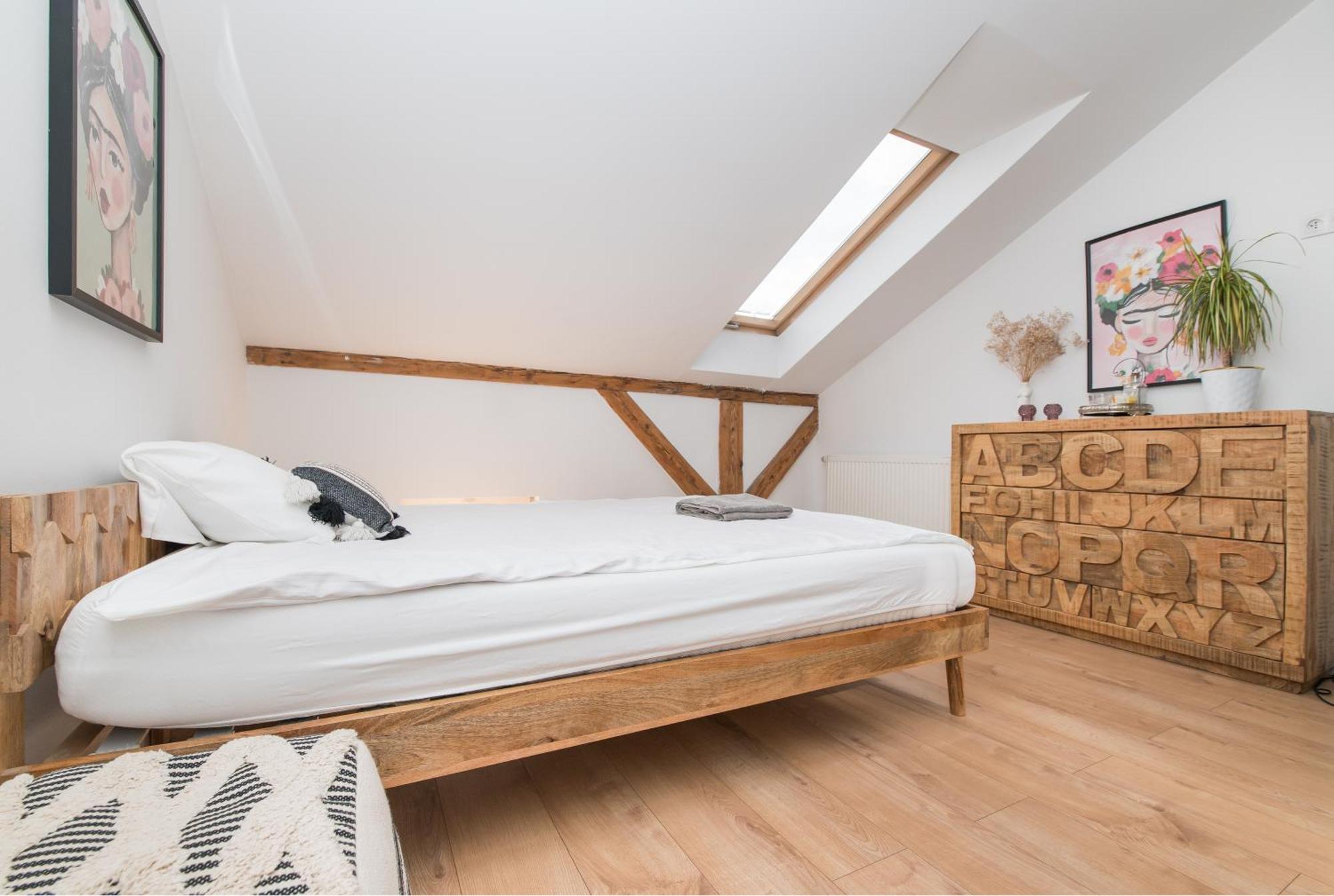 Przytulny Loft W Uroczej Okolicy Lägenhet Gliwice Exteriör bild